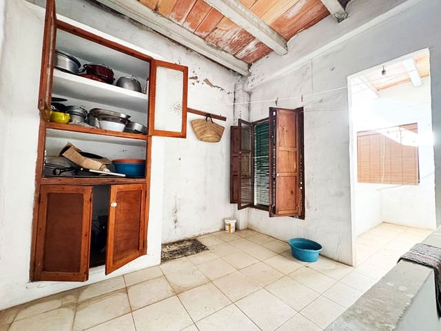 3 soverom Hus til salgs i Oliva - € 53 000 (Ref: 9502083)