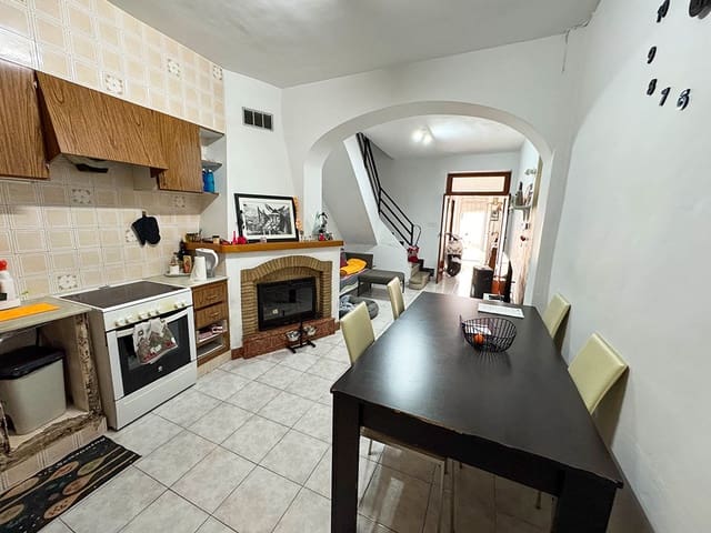 3 bedroom Townhouse for sale in Oliva - € 62,000 (Ref: 9503965)