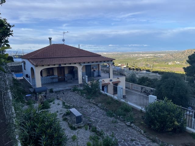 3 quarto Quinta/Casa Rural para venda em Villanueva de Castellon com piscina garagem - 280 000 € (Ref: 9553199)