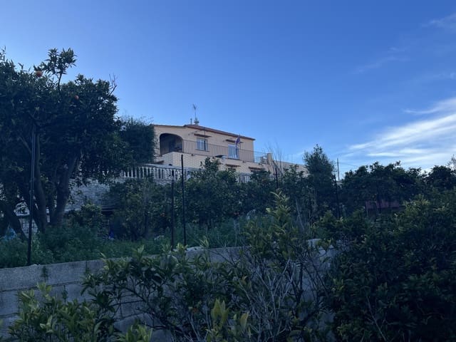 3 quarto Quinta/Casa Rural para venda em Villanueva de Castellon com piscina garagem - 280 000 € (Ref: 9553199)