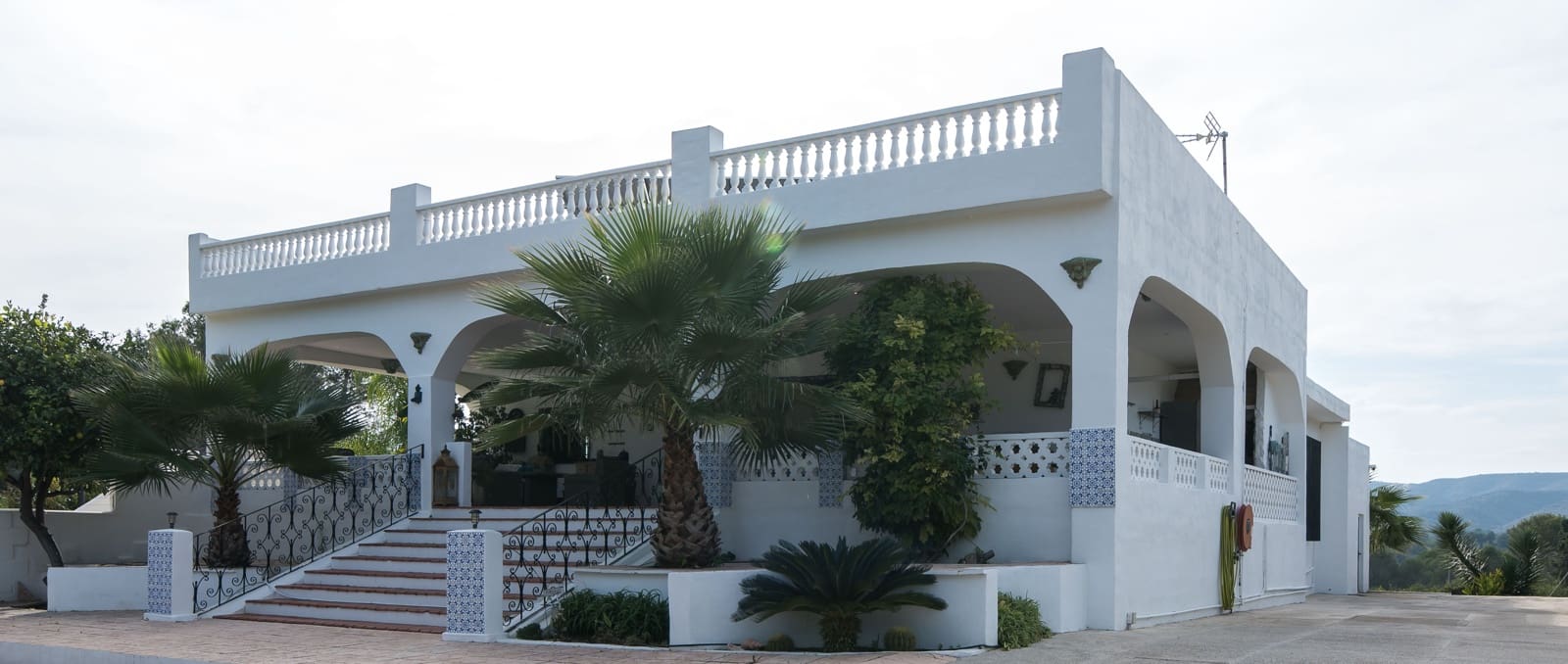 5 soveværelse Finca/Landehus til salg i L'Alcudia med swimmingpool garage - € 697.000 (Ref: 9553241)