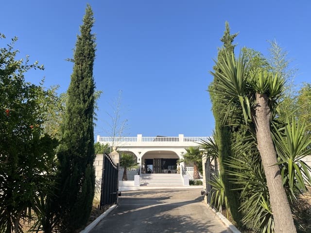 5 camera da letto Finca/Casa di Campagna in vendita in L'Alcúdia con piscina garage - 599.750 € (Rif: 9553241)