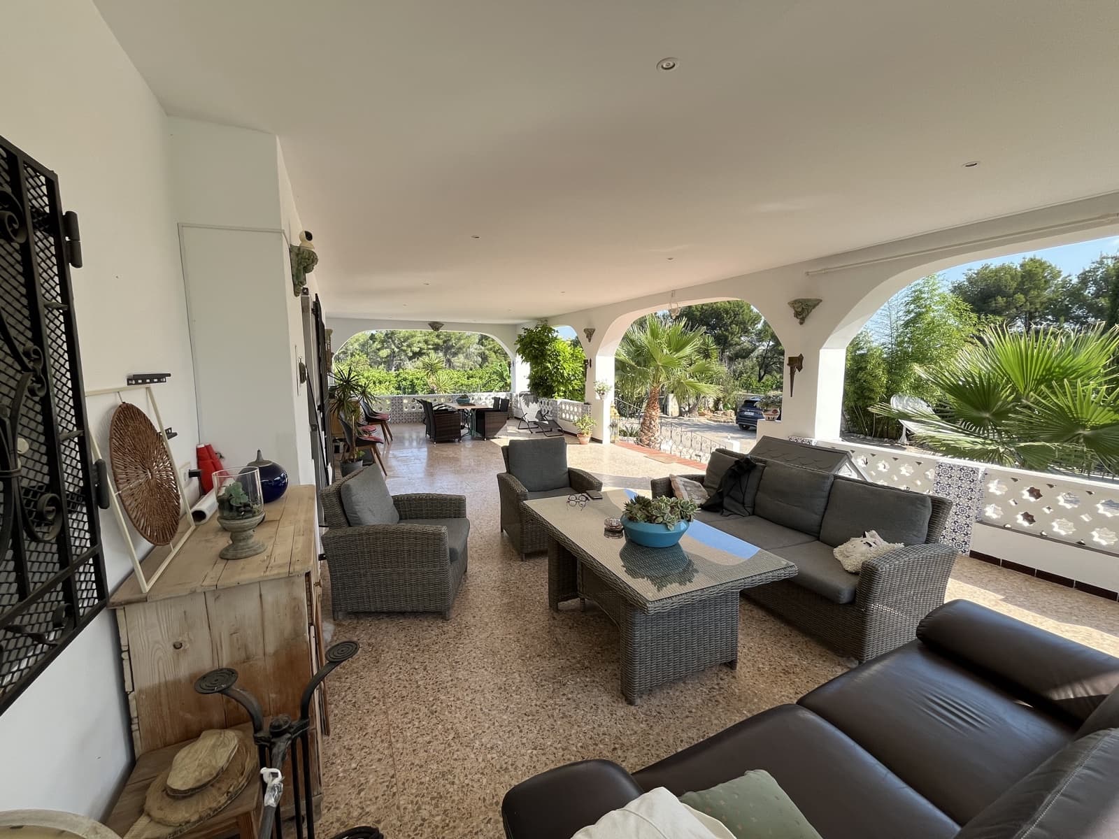 5 soveværelse Finca/Landehus til salg i L'Alcudia med swimmingpool garage - € 550.000 (Ref: 9553241)