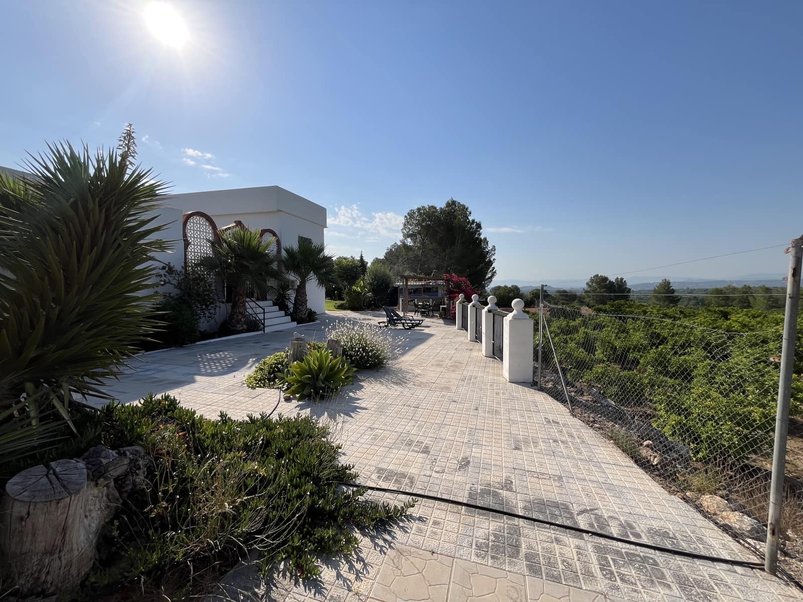 5 soveværelse Finca/Landehus til salg i L'Alcudia med swimmingpool garage - € 550.000 (Ref: 9553241)