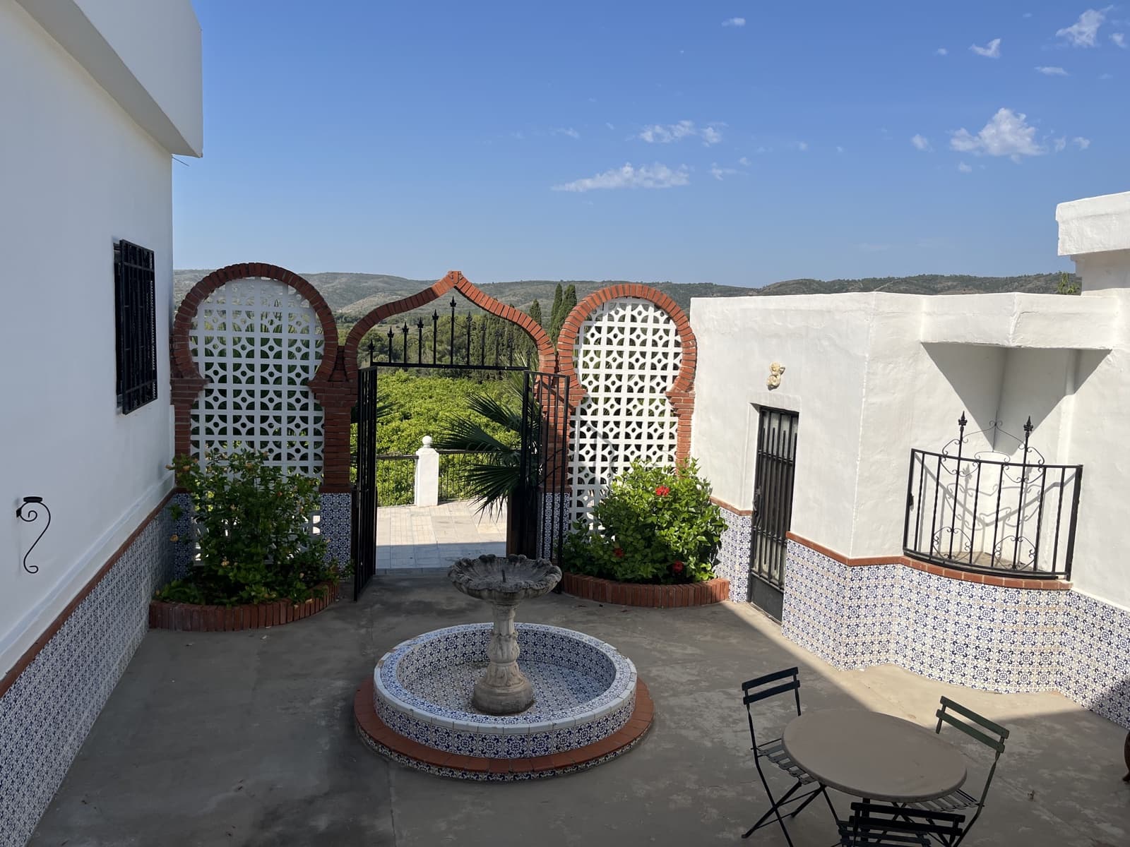 5 soveværelse Finca/Landehus til salg i L'Alcudia med swimmingpool garage - € 550.000 (Ref: 9553241)