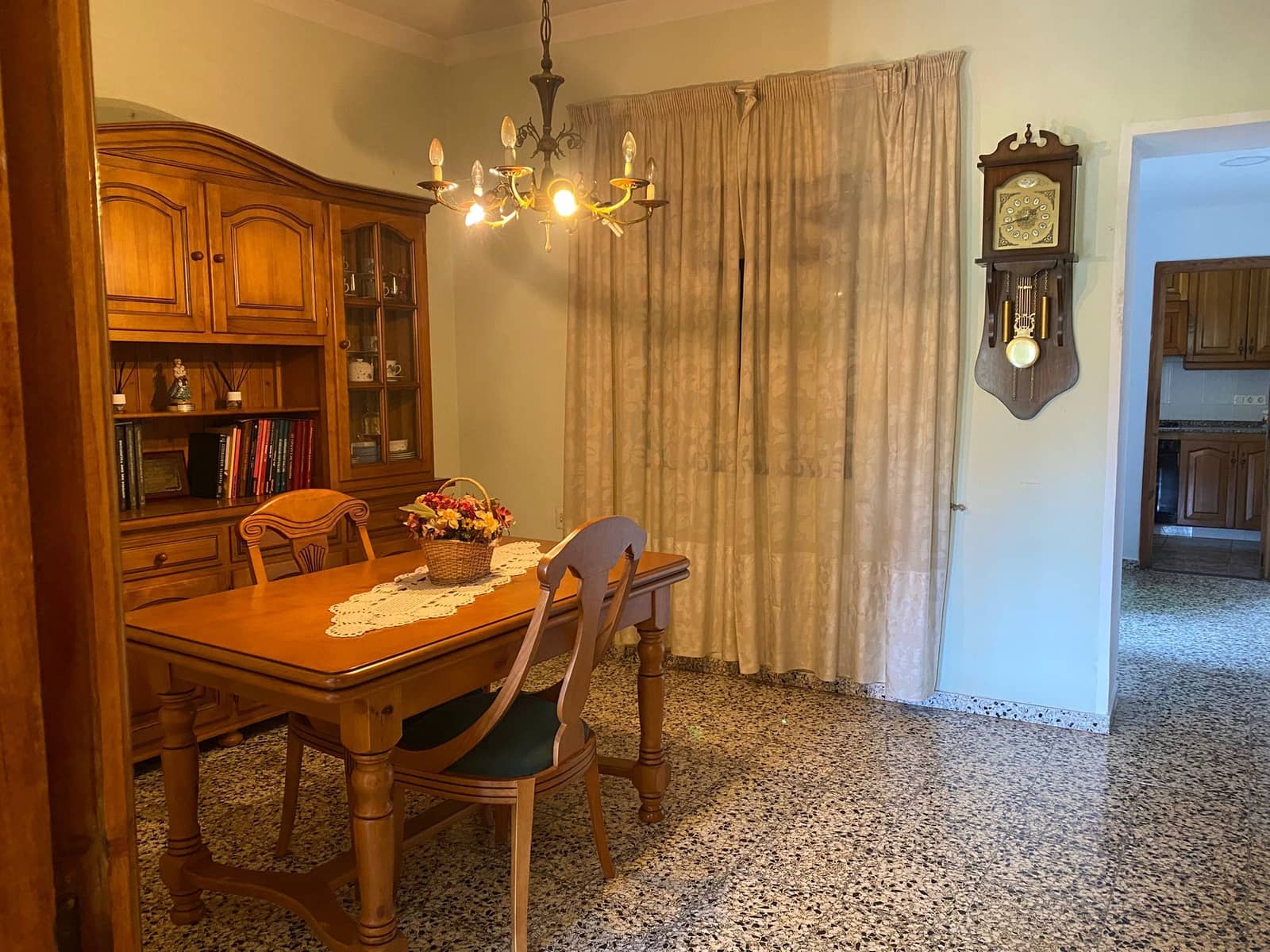 5 sypialnia Dom na sprzedaż w Manuel z garażem - 135 000 € (Ref: 9554303)