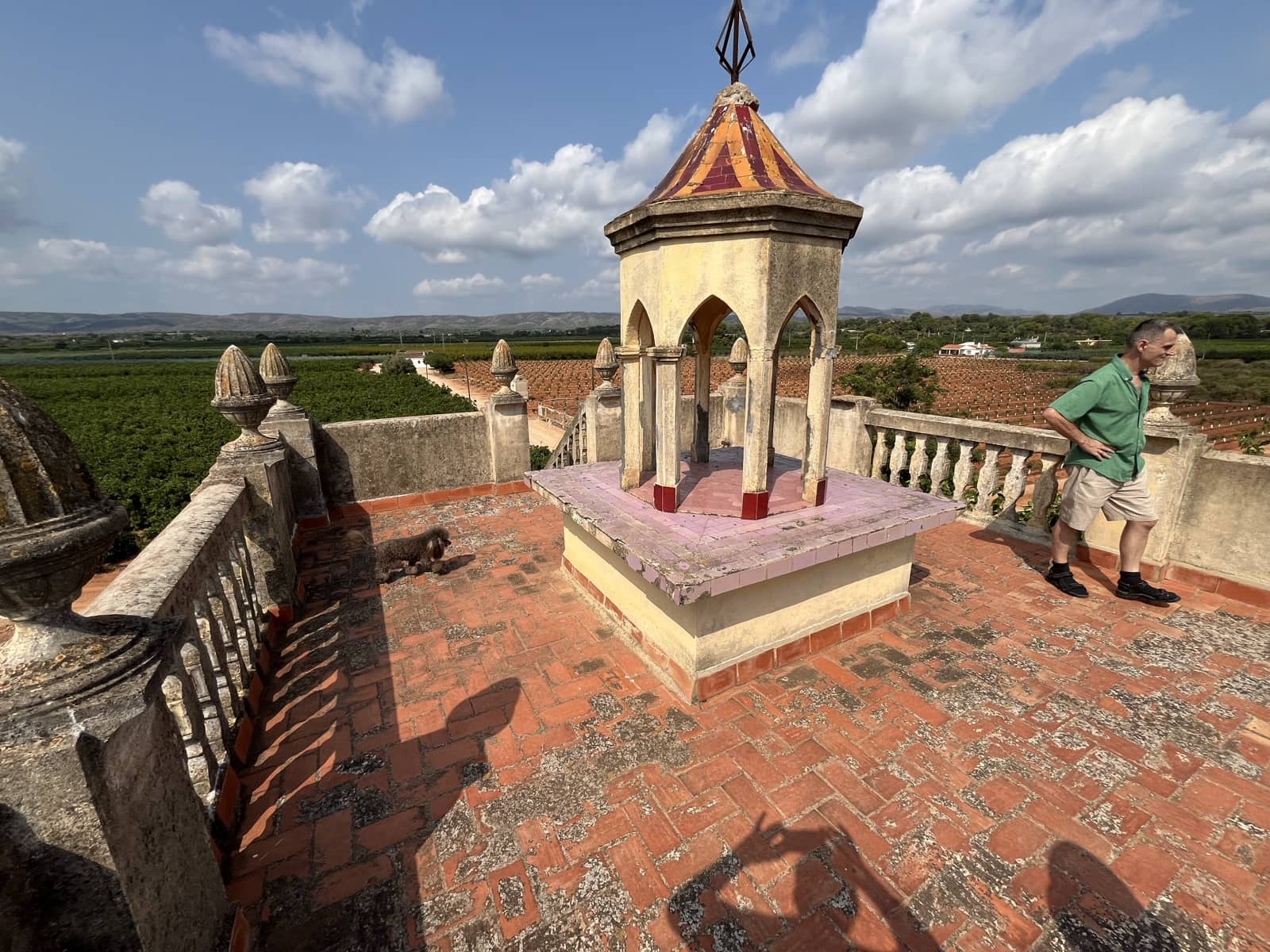 4 bedroom Finca/Country House for sale in L'Alcudia with garage - € 250,000 (Ref: 9560677)