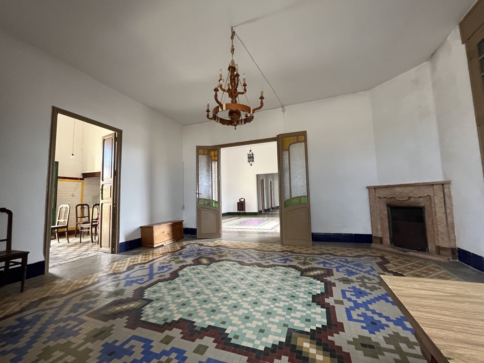 4 bedroom Finca/Country House for sale in L'Alcudia with garage - € 285,000 (Ref: 9560677)