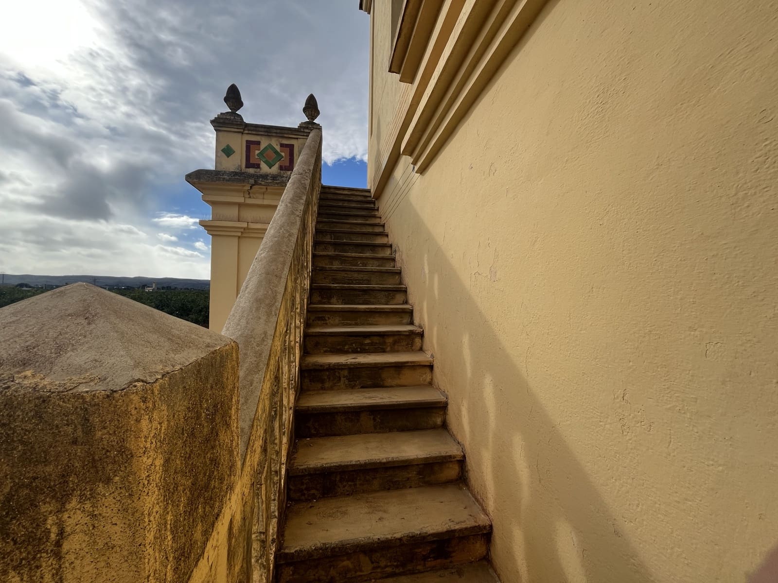 4 bedroom Finca/Country House for sale in L'Alcudia with garage - € 285,000 (Ref: 9560677)
