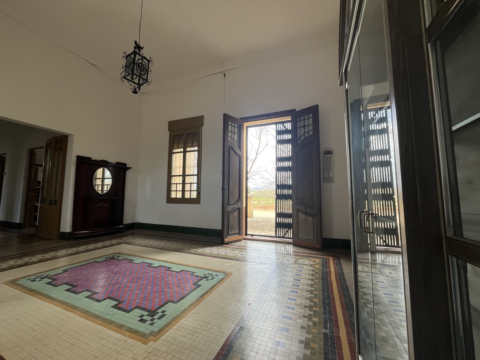 4 bedroom Finca/Country House for sale in L'Alcudia with garage - € 285,000 (Ref: 9560677)