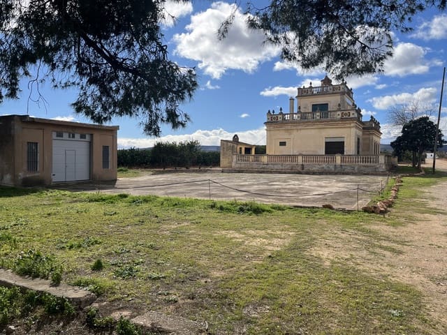 4 sovrum Finca/Hus på landet till salu i L'Alcúdia med garage - 285 000 € (Ref: 9560677)