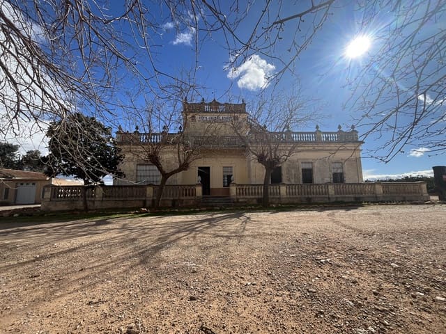 4 sovrum Finca/Hus på landet till salu i L'Alcúdia med garage - 285 000 € (Ref: 9560677)