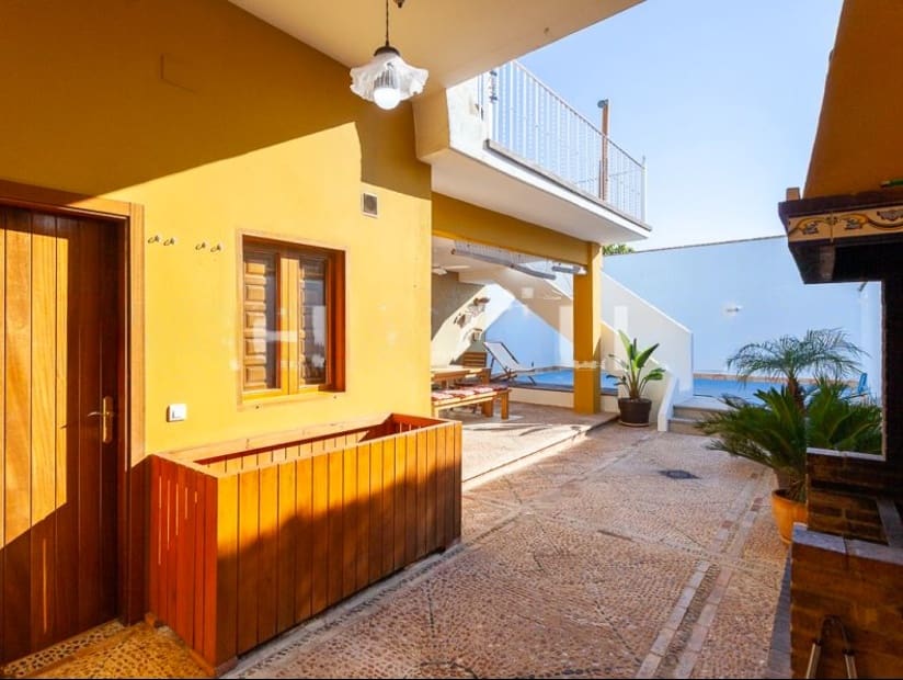 4 soverom Gjestgiveri/B&B til salgs i Alzira med svømmebasseng - € 490 000 (Ref: 9590612)