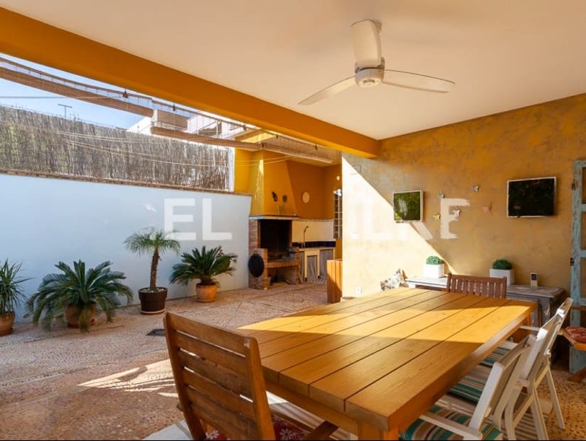 4 soverom Gjestgiveri/B&B til salgs i Alzira med svømmebasseng - € 490 000 (Ref: 9590612)