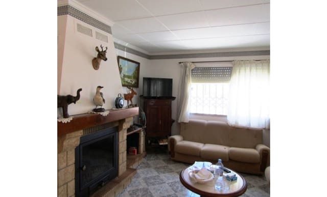 3 bedroom Villa for sale in Favara with pool garage - € 269,900 (Ref: 9643401)