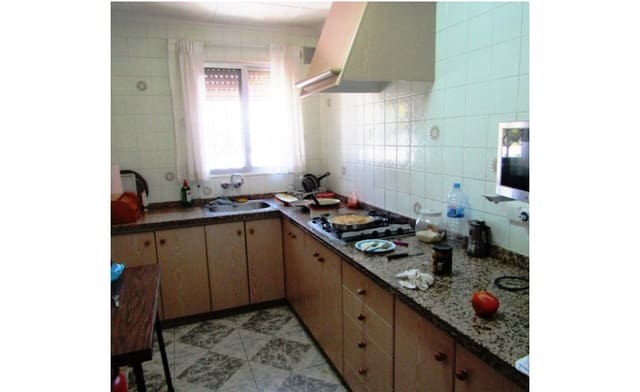 3 bedroom Villa for sale in Favara with pool garage - € 269,900 (Ref: 9643401)