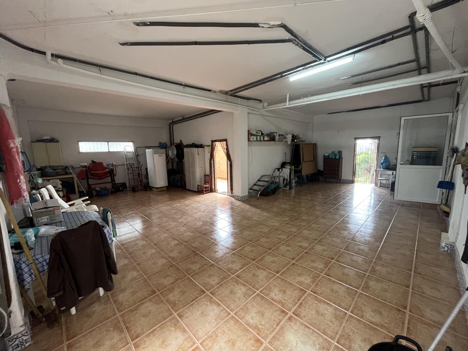 4 slaapkamer Villa te koop in Alberic met zwembad garage - € 270.000 (Ref: 9688539)