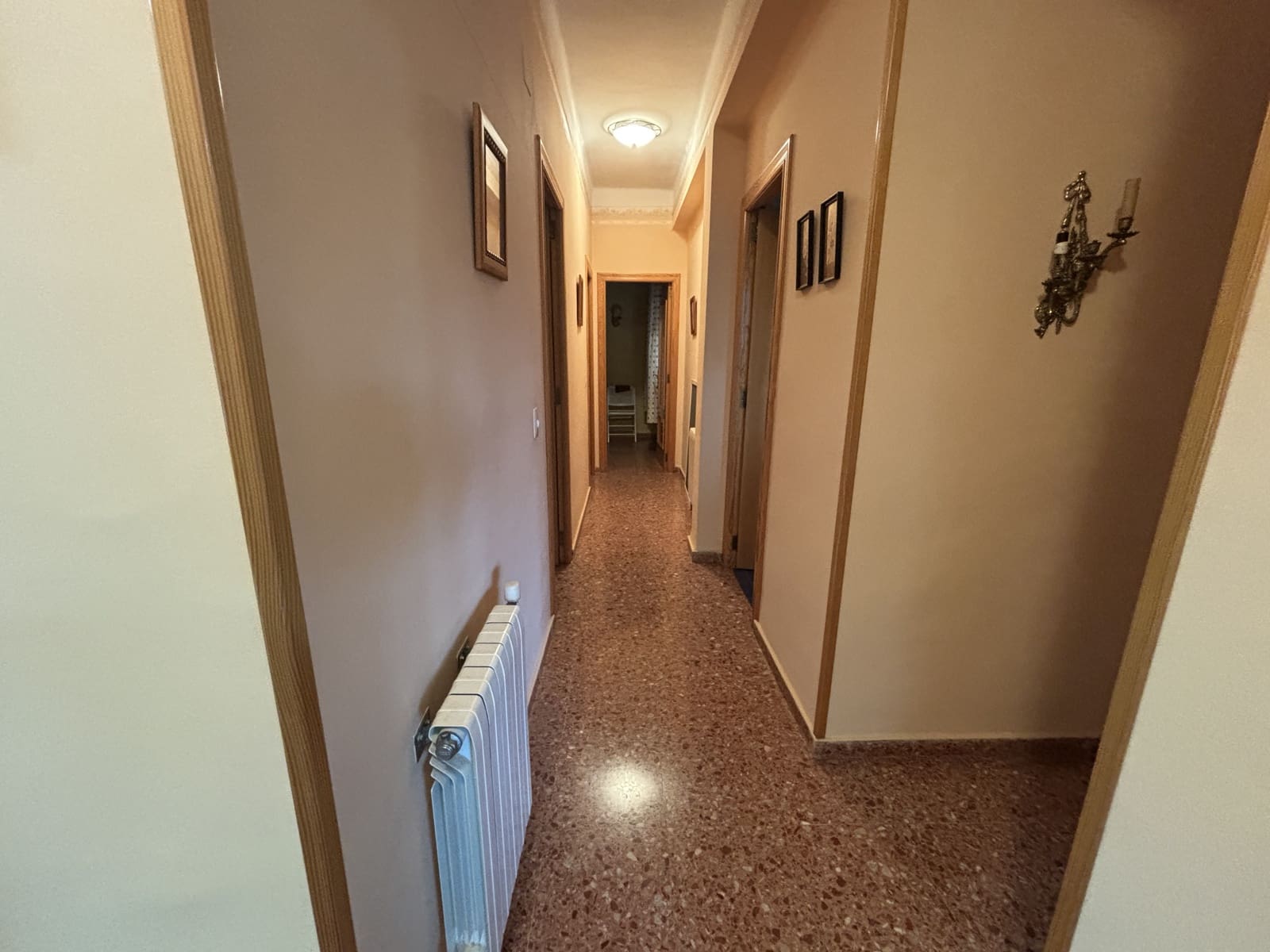 4 slaapkamer Villa te koop in Alberic met zwembad garage - € 270.000 (Ref: 9688539)