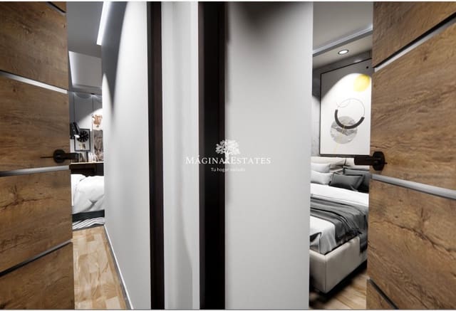 2 bedroom Penthouse for sale in Zona Puerto Deportivo, Fuengirola - € 435,000 (Ref: 9499805)