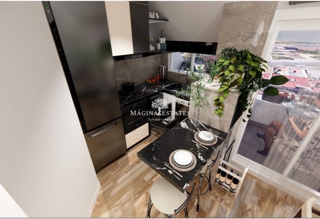 2 bedroom Penthouse for sale in Zona Puerto Deportivo, Fuengirola - € 435,000 (Ref: 9499805)