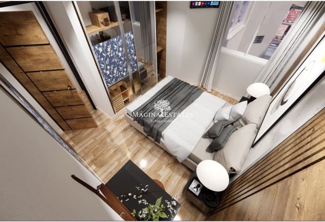 2 bedroom Penthouse for sale in Zona Puerto Deportivo, Fuengirola - € 435,000 (Ref: 9499805)