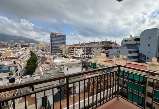 4 chambre Appartement à vendre à Playa de los Boliches, Fuengirola avec piscine - 595 000 € (Ref: 9499814)