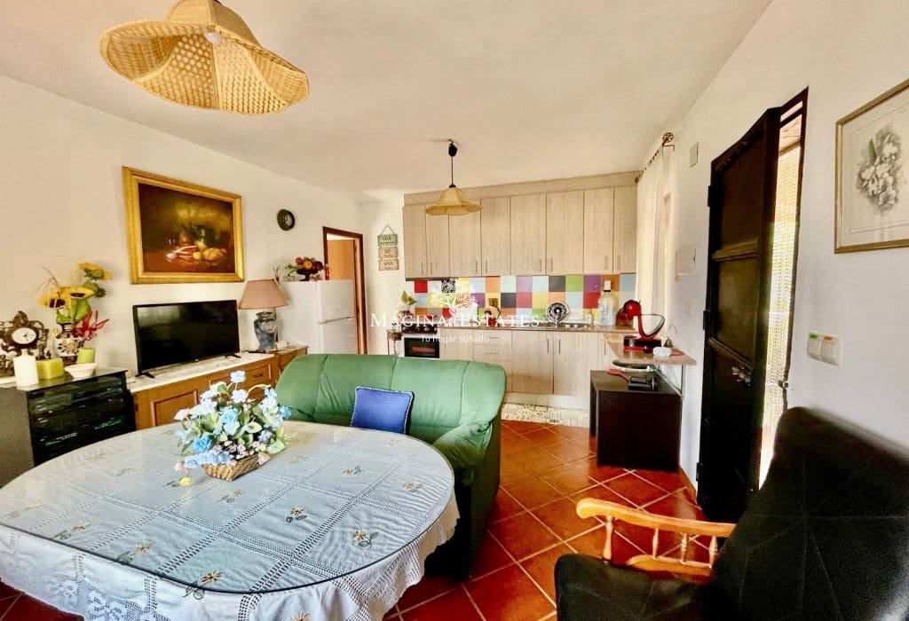 2 bedroom Finca/Country House for sale in Huelma with pool garage - € 158,000 (Ref: 9499816)