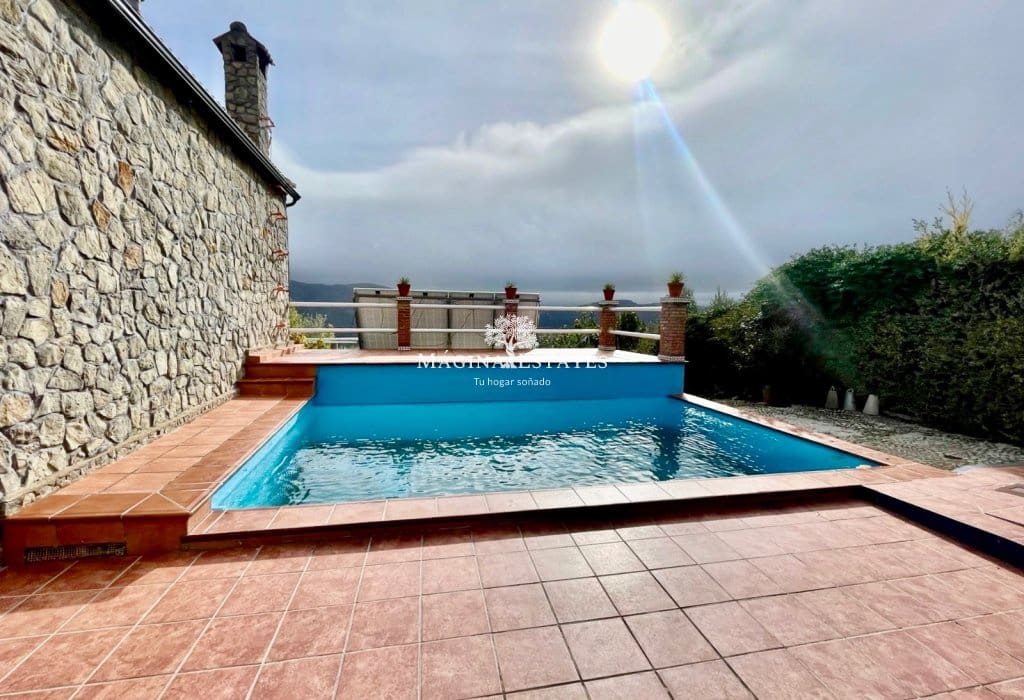 2 bedroom Finca/Country House for sale in Huelma with pool garage - € 158,000 (Ref: 9499816)