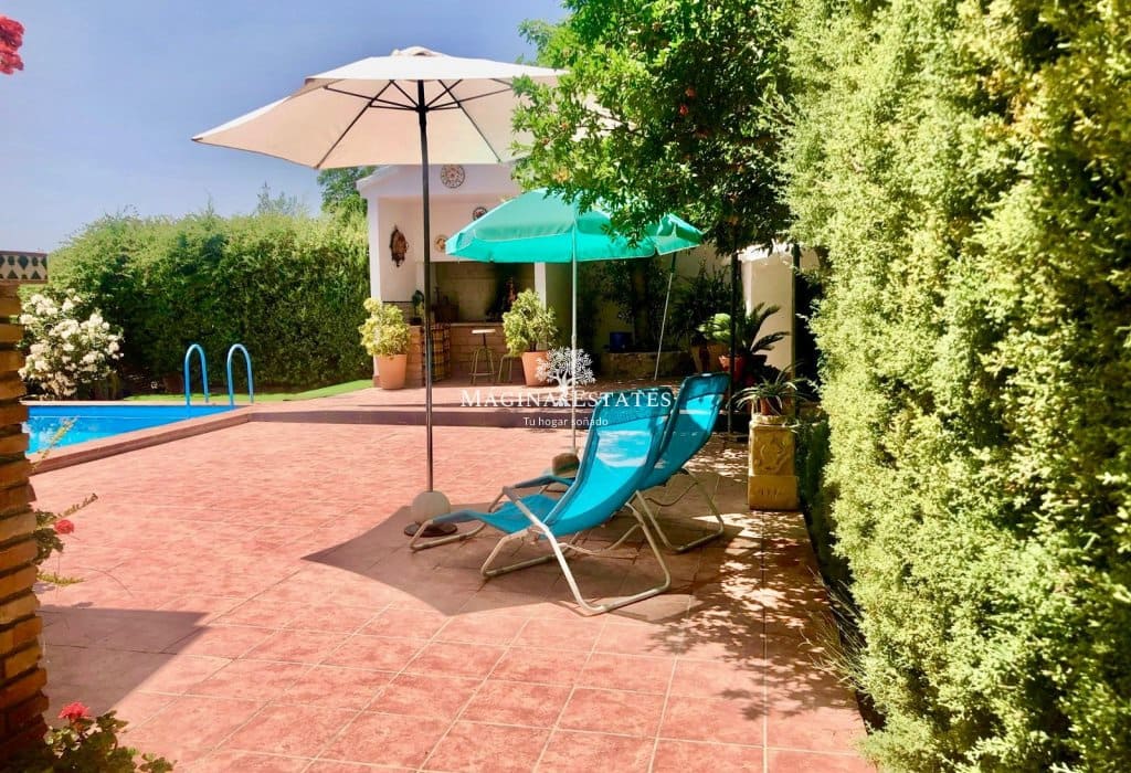 2 bedroom Finca/Country House for sale in Huelma with pool garage - € 158,000 (Ref: 9499816)