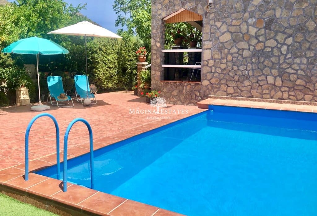 2 bedroom Finca/Country House for sale in Huelma with pool garage - € 158,000 (Ref: 9499816)