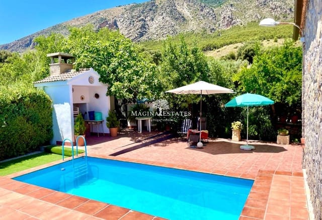 2 bedroom Finca/Country House for sale in Huelma with pool garage - € 158,000 (Ref: 9499816)