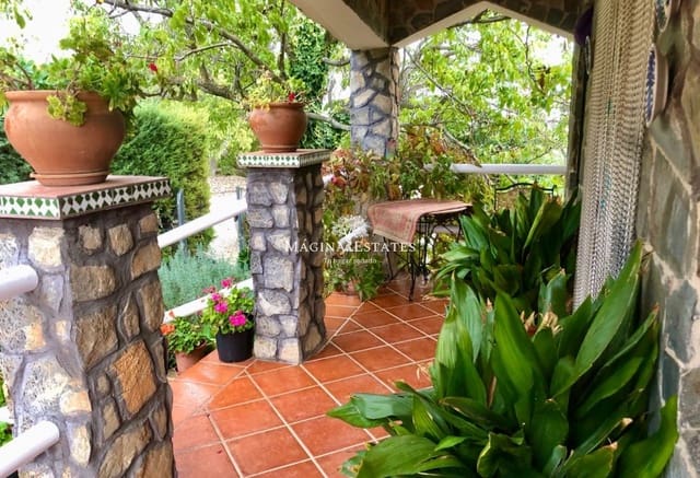 2 bedroom Finca/Country House for sale in Huelma with pool garage - € 158,000 (Ref: 9499816)