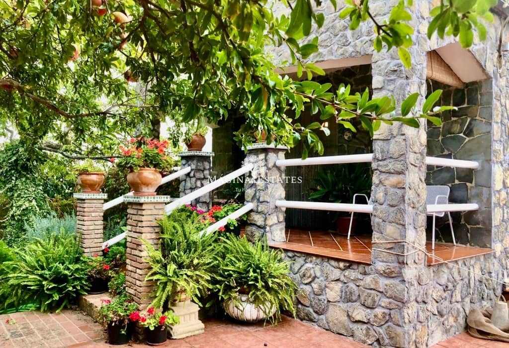 2 bedroom Finca/Country House for sale in Huelma with pool garage - € 158,000 (Ref: 9499816)