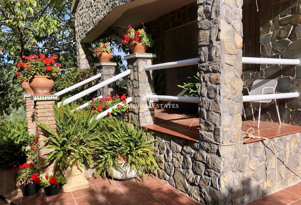 2 bedroom Finca/Country House for sale in Huelma with pool garage - € 158,000 (Ref: 9499816)