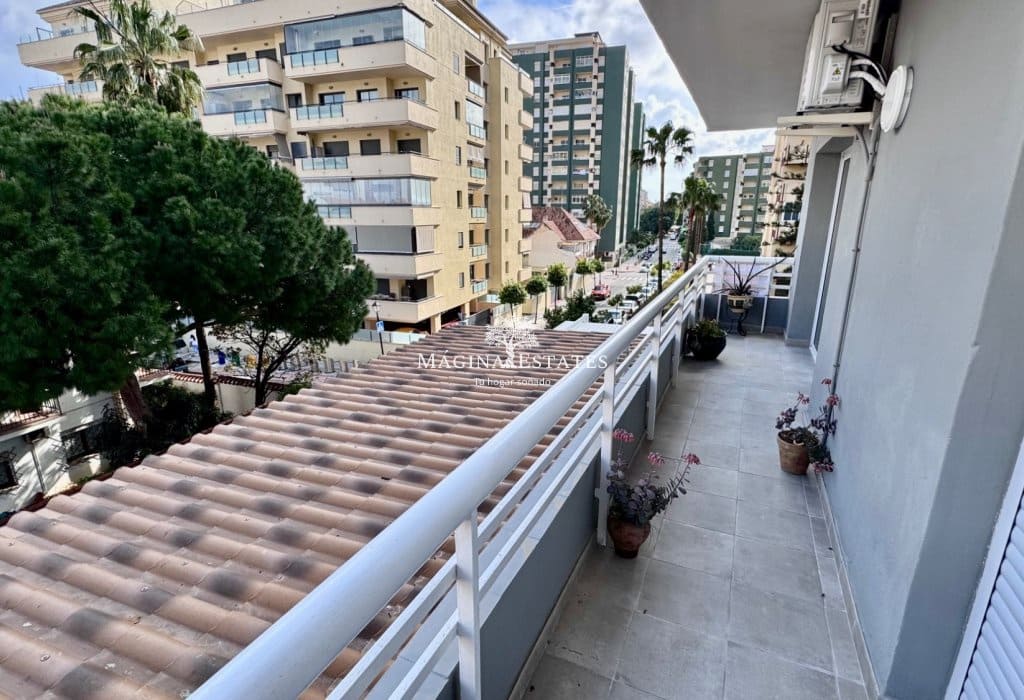 3 sypialnia Apartament na sprzedaż w Fuengirola z basenem - 341 900 € (Ref: 9665563)