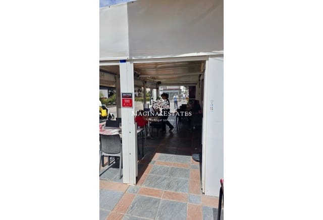 Local Commercial à vendre à Playa de los Boliches, Fuengirola - 190 000 € (Ref: 9761306)