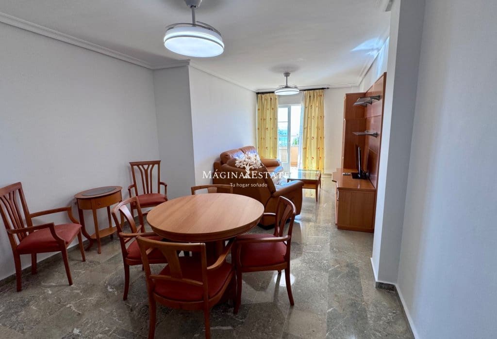 Piso de 3 habitaciones en Fuengirola en alquiler con piscina garaje - 1.700 € (Ref: 9902137)