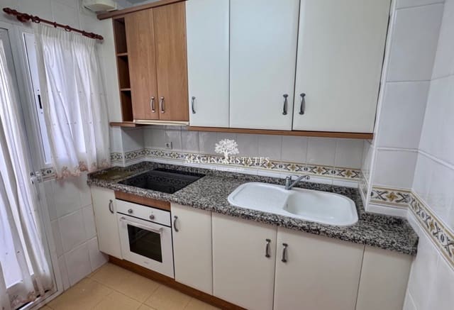 Piso de 3 habitaciones en Fuengirola en alquiler con piscina garaje - 1.700 € (Ref: 9902137)