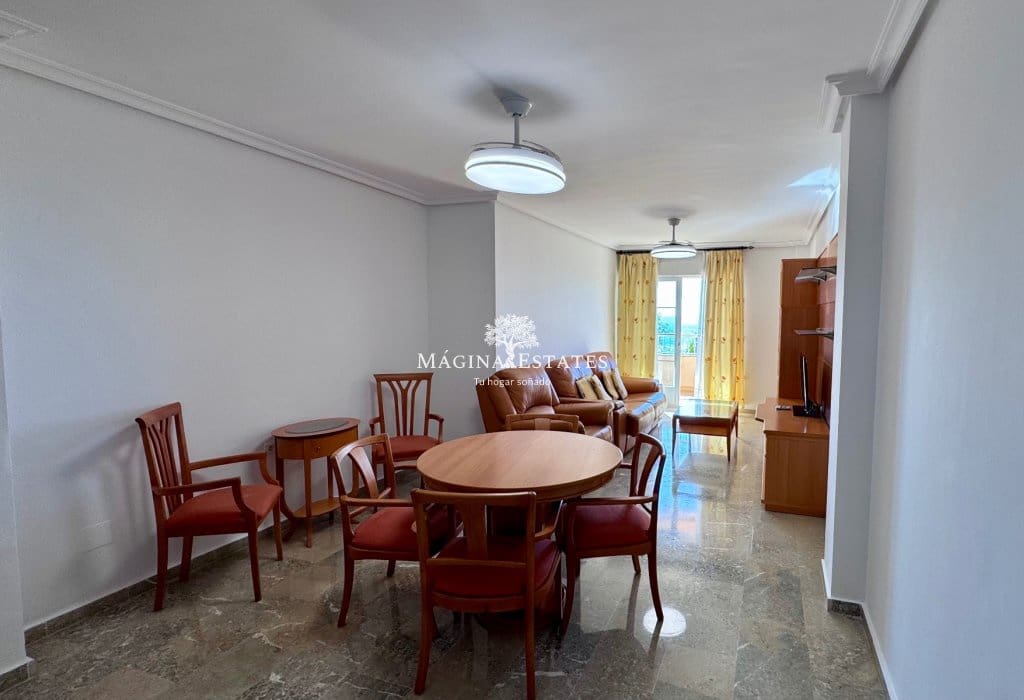 Piso de 3 habitaciones en Fuengirola en alquiler con piscina garaje - 1.700 € (Ref: 9902137)