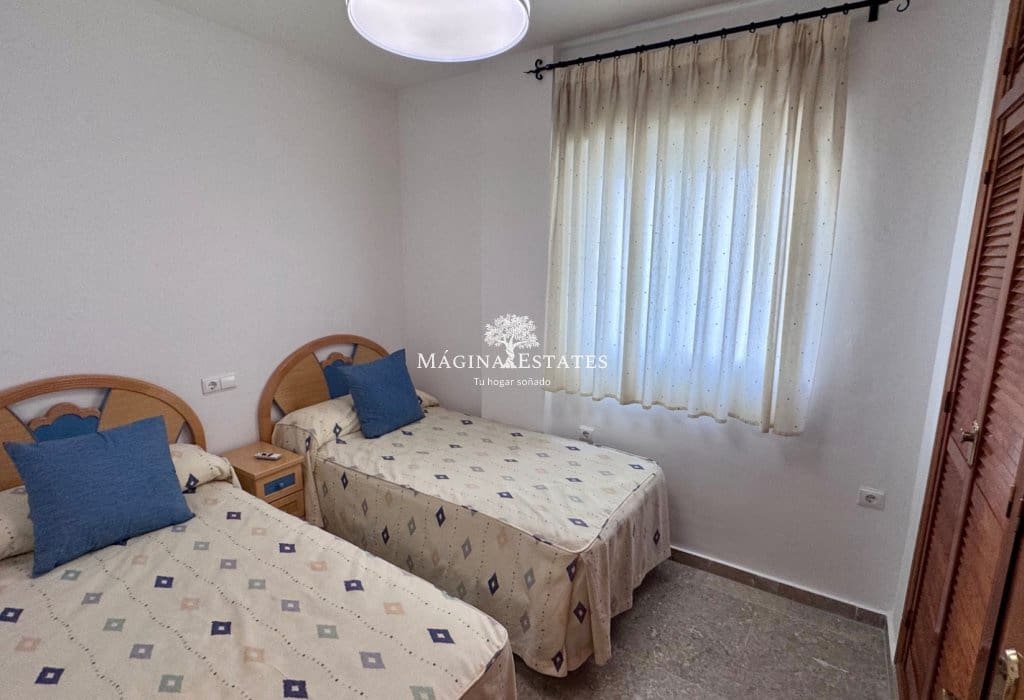 Piso de 3 habitaciones en Fuengirola en alquiler con piscina garaje - 1.700 € (Ref: 9902137)