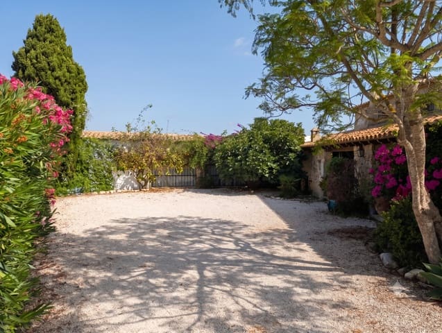 4 sypialnia Finka/Dom wiejski na sprzedaż w Benissa z basenem garażem - 685 000 € (Ref: 10006200)