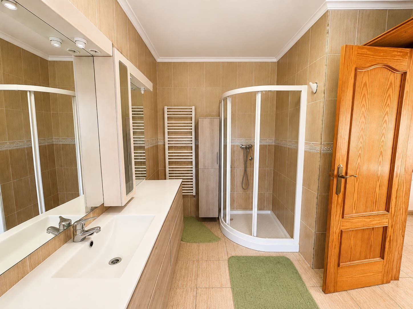 4 soveværelse Villa til salg i Benissa med swimmingpool garage - € 685.000 (Ref: 10010320)