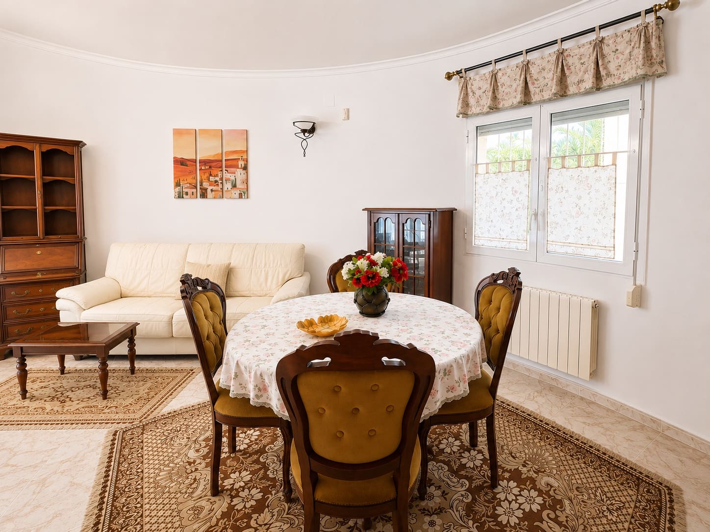 4 soveværelse Villa til salg i Benissa med swimmingpool garage - € 685.000 (Ref: 10010320)
