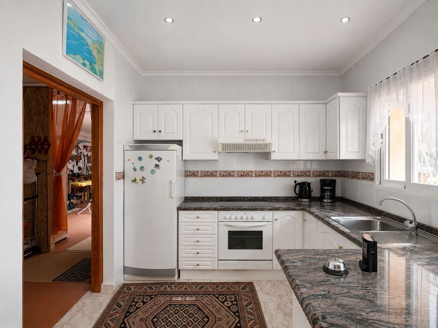 4 soveværelse Villa til salg i Benissa med swimmingpool garage - € 685.000 (Ref: 10010320)