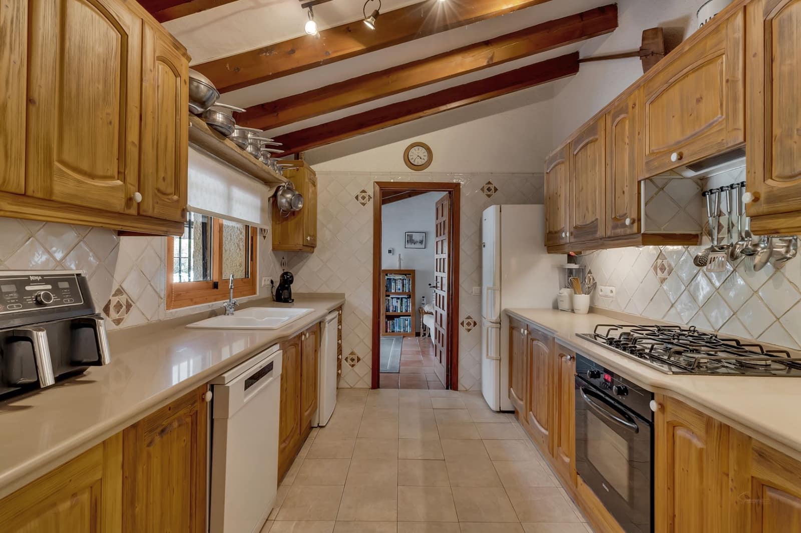 3 chambre Villa/Maison à vendre à Jalon / Xalo avec garage - 499 000 € (Ref: 10023557)