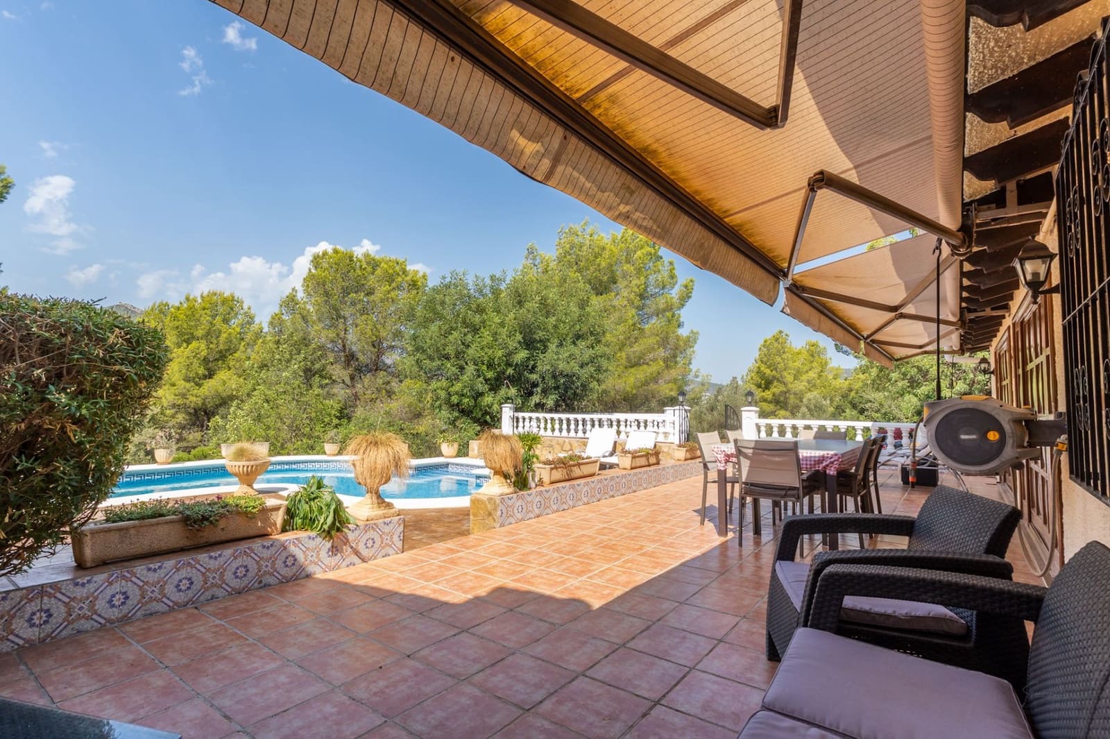 3 chambre Villa/Maison à vendre à Jalon / Xalo avec garage - 499 000 € (Ref: 10023557)