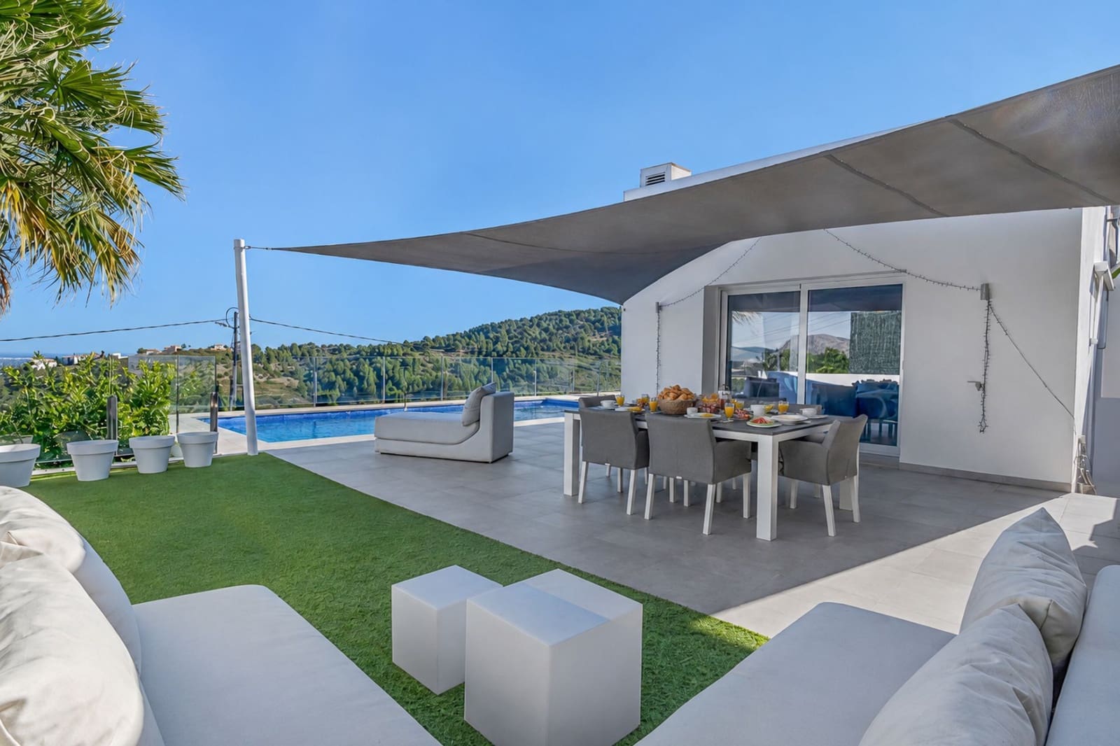 Chalet de 3 habitaciones en Orba en venta con garaje - 625.000 € (Ref: 10074911)