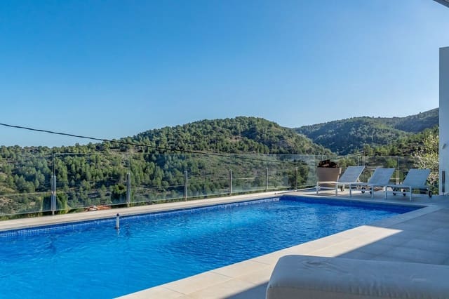 Chalet de 3 habitaciones en Orba en venta con garaje - 625.000 € (Ref: 10074911)