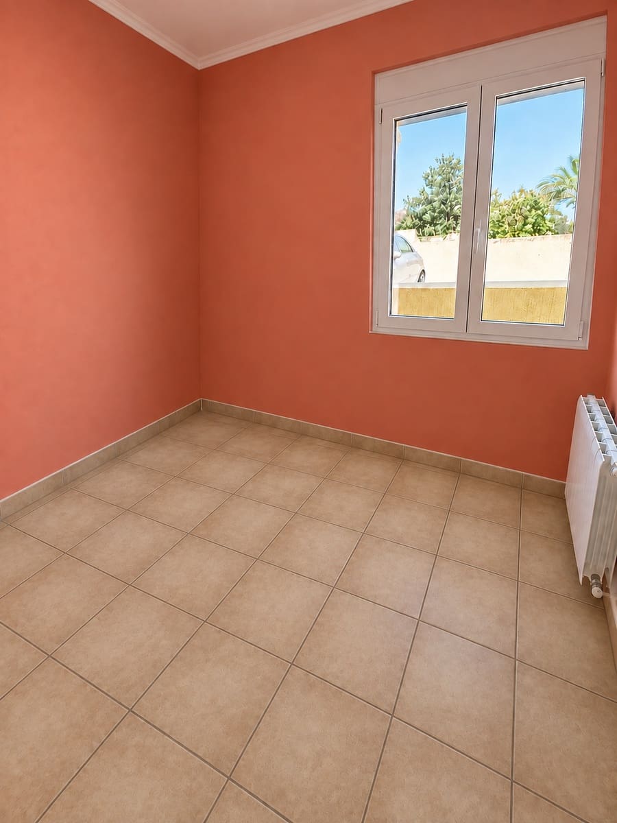4 quarto Moradia para arrendar em Jalon / Xalo com piscina garagem - 2 000 € (Ref: 10133040)