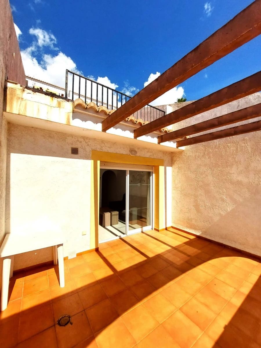 1 slaapkamer Appartement te koop in Calpe / Calp met zwembad garage - € 175.000 (Ref: 9472276)